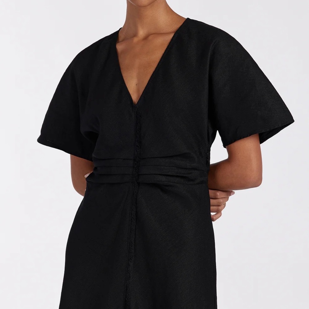 DISSH Linen fringing Black Midi Dress - Picture 2 of 7